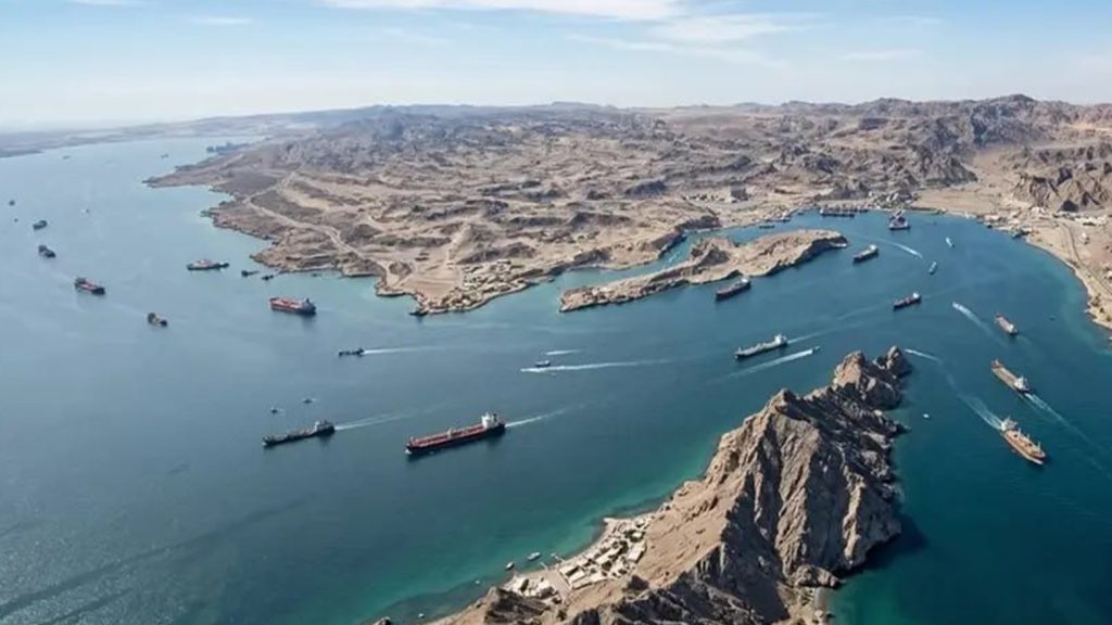 Hürmüz Boğazı Kilidi Çözülmeyi Bekliyor. ABD Ordusu, Hürmüz Boğazı’nda Özgürlük Projesi’nin Başlatılmasını Destekliyor